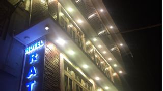 hotel-ratna