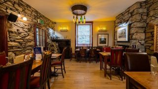 grapes-hotel-bar-and-restaurant