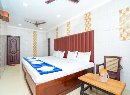 Ambika Lodge