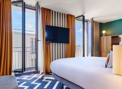 Mercure Paris Butte Montmartre Basilique
