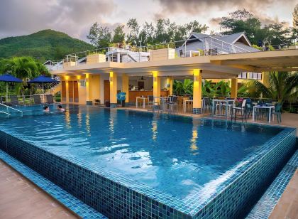 Acajou Beach Resort
