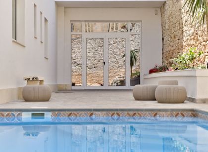Palazzo Violetta Boutique Hotel