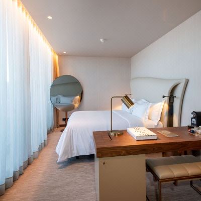 Superior Deluxe with Jacuzzi Superior Deluxe with Jacuzzi BessaHotel Baixa Promo Code