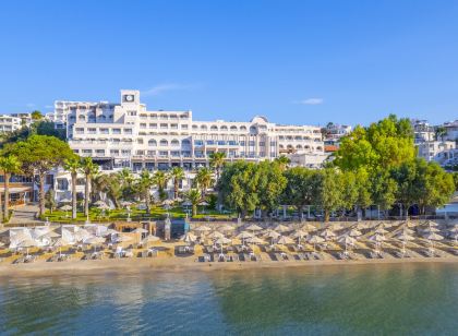 Azka Hotel