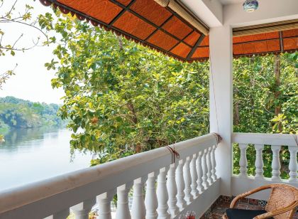 Vintage Retreat by ELIVAAS 5BHK Villa