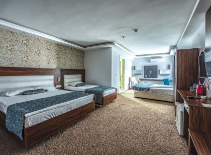 Madi Otel