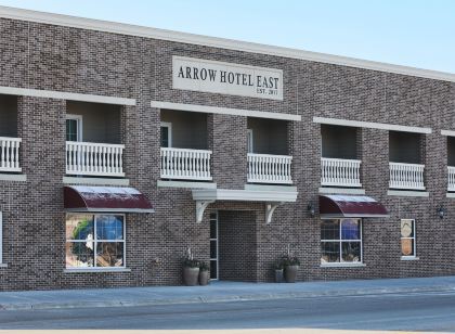 Arrow Hotel