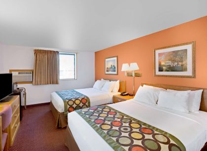 Super 8 by Wyndham Aberdeen East
