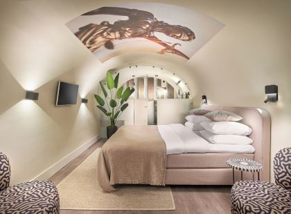 Court Hotel Utrecht City Centre