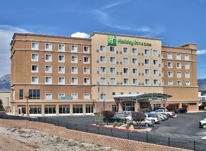Holiday Inn & Suites Albuquerque-North I-25