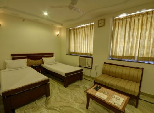 Hotel Kailash International