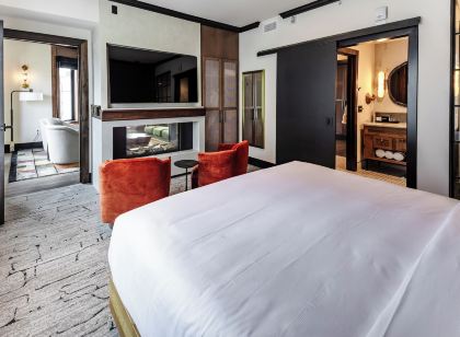 Hotel Renegade