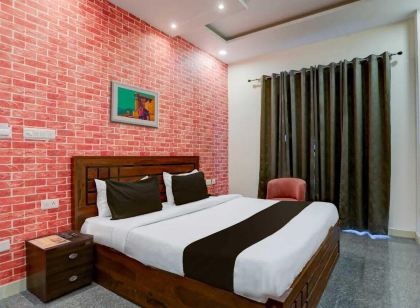 Hotel Aastha Shree Dham