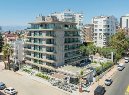 Awen Lara Hotel