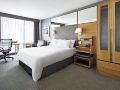 the-jewel-a-club-quarters-hotel-opposite-rockefeller-center