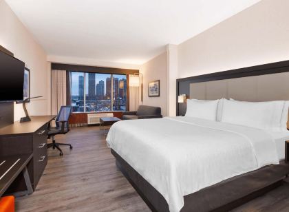Holiday Inn Express & Suites Jersey City - Holland Tunnel