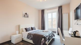 arch-rome-suites
