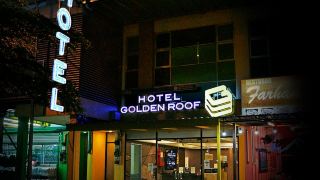golden-roof-hotel-seri-iskandar