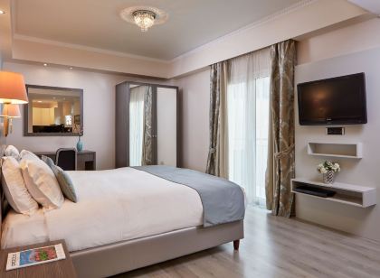 Ava Hotel and Suites