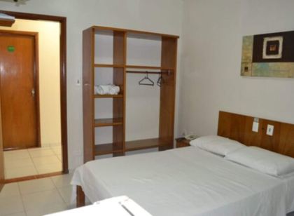 Ipê Guaru Hotel