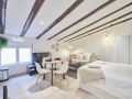 attic-apartment-in-the-historic-center