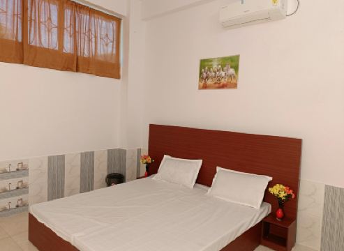 Narayan Guest House