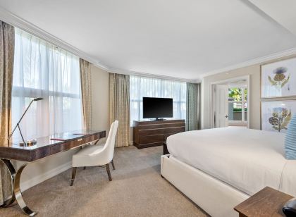 Marco Beach Ocean Suites