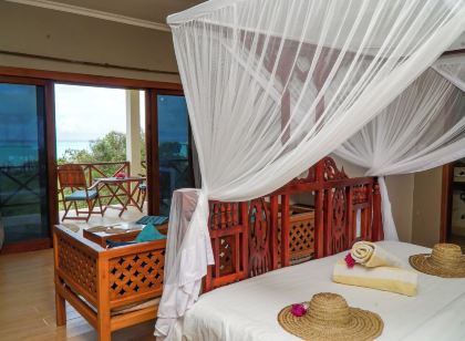 Aquamarina Hotel & Villas