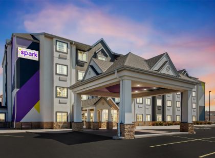 Spark by Hilton Rochester South