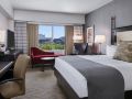 the-inn-at-penn-a-hilton-hotel