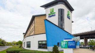 holiday-inn-express-glasgow-airport