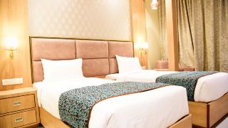hotel-awana