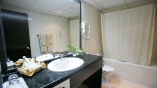 rolla-suites-hotel-former-j5-bur-dubai-hotel