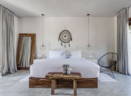 Lula Seaside Boutique Hotel