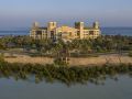 anantara-desert-islands-resort-and-spa