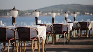 cunda-deniz-hotel