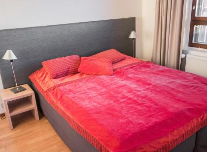 Ski Chalets 7204