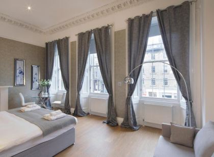 Hanover 71 Suites