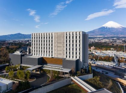 HOTEL CLAD ホテル クラッド