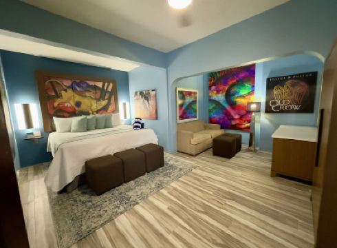 Old Crow Hotel and Suites