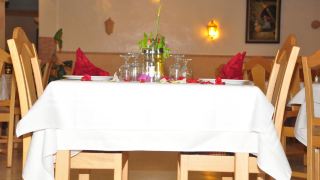 cyclamens-mechmoum-hotel-and-spa