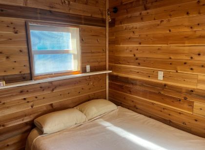Leaf Trailer House