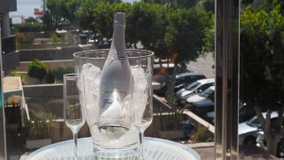 chill-beach-condo-in-ibiza-nice-experiencience