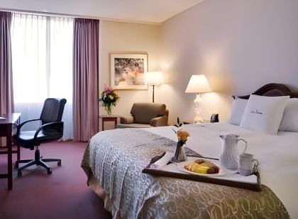 DoubleTree by Hilton Hotel Omaha Downtown
