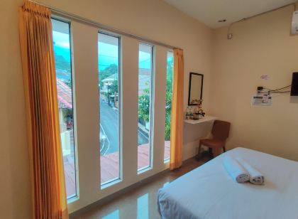 Ayuning Guest House Syariah Semarang Mitra RedDoorz
