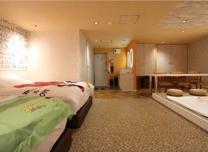 泊るHouse千葉駅1分 J - 東京ディズニーランドまで30分 線路傍騒音あり