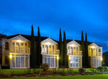 Best Western Colonial Village Motel