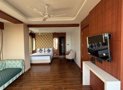 HOTEL BIVA
