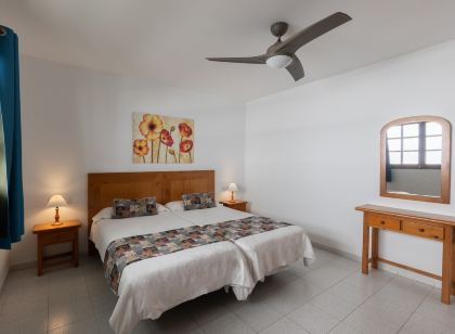Apartamentos la Peñita