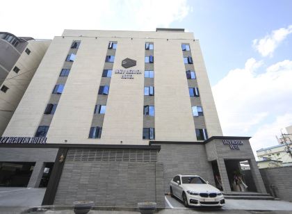 호텔 레이지 헤븐